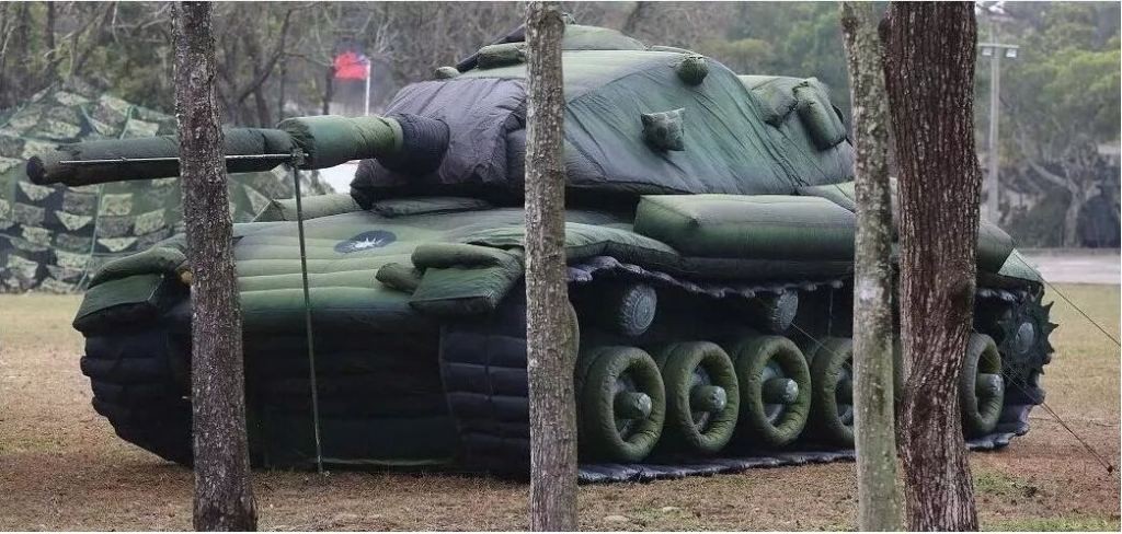 镜湖军用充气坦克